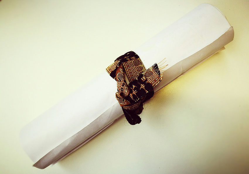 indian_wine_scroll_1