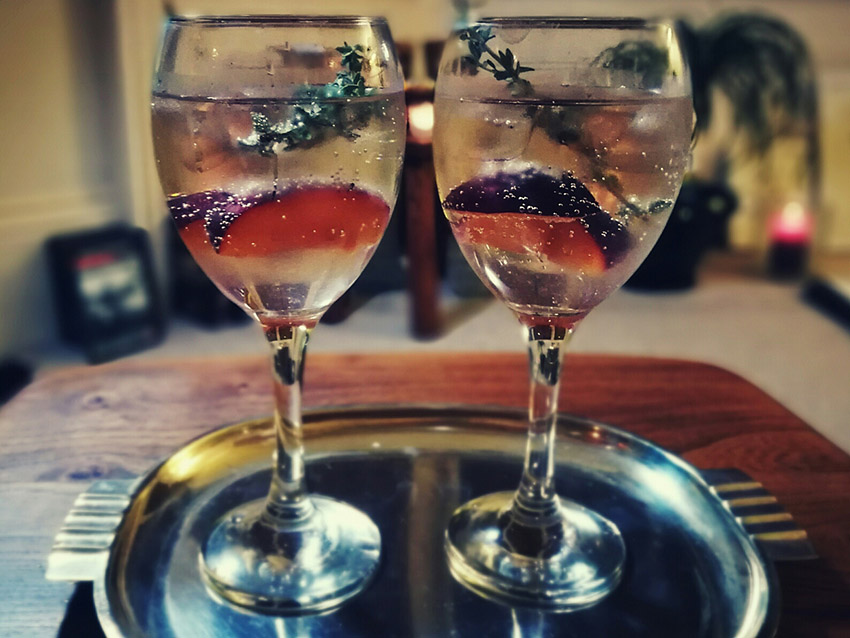 Aldi champagne prosecco thyme cocktails